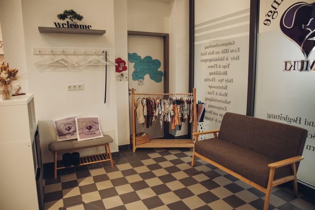 Pimuki Empfangsbereich und Wartebereich