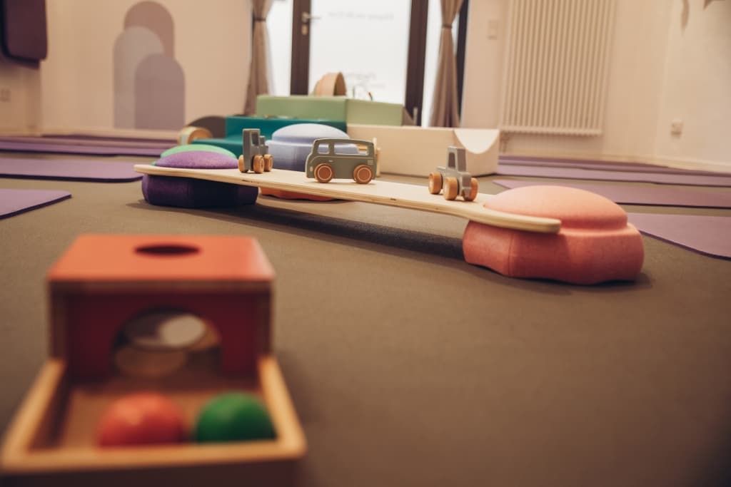 Montessori Ballbox im Kursraum